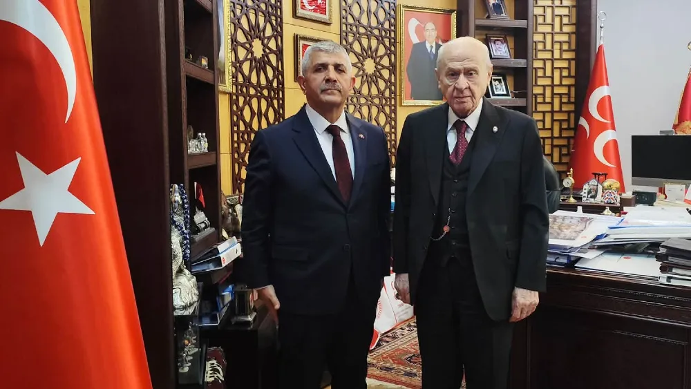 MHP Genel Merkezi’nde İzmir zirvesi: Şahin, Bahçeli’ye İzmir raporunu sundu
