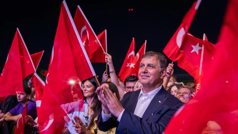 Başkan Tugay’dan 29 Ekim mesajı: “Cumhuriyet’i milletçe yaşatacağız”