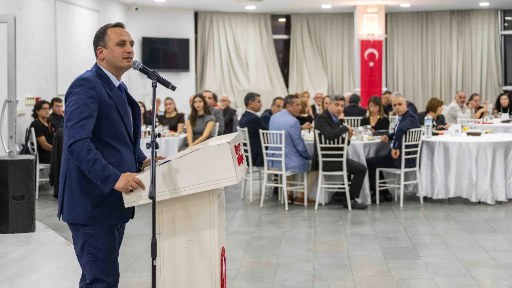 ADD Bornova’dan 29 Ekim Cumhuriyet Bayramı şöleni: 103 yıllık inanç aynı kararlılıkla sürüyor