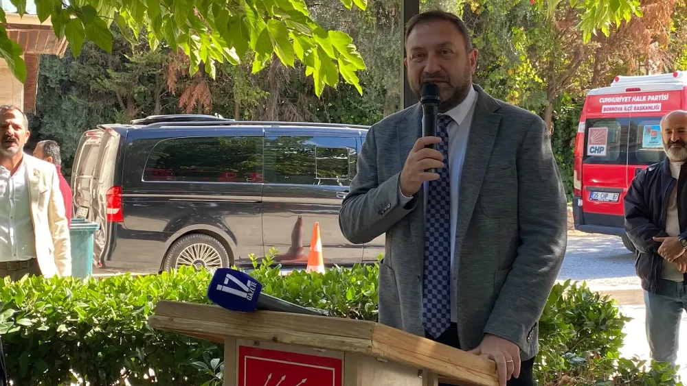 Bornova’da CHP zirvesi: Kaleleri teslim edenlerden hesap soracağız!