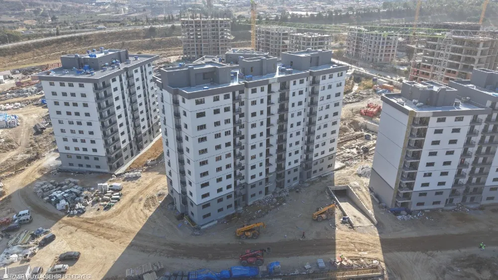 Uzundere’de dönüşüm hızlandı: İlk konutlar yıl sonunda teslim ediliyor