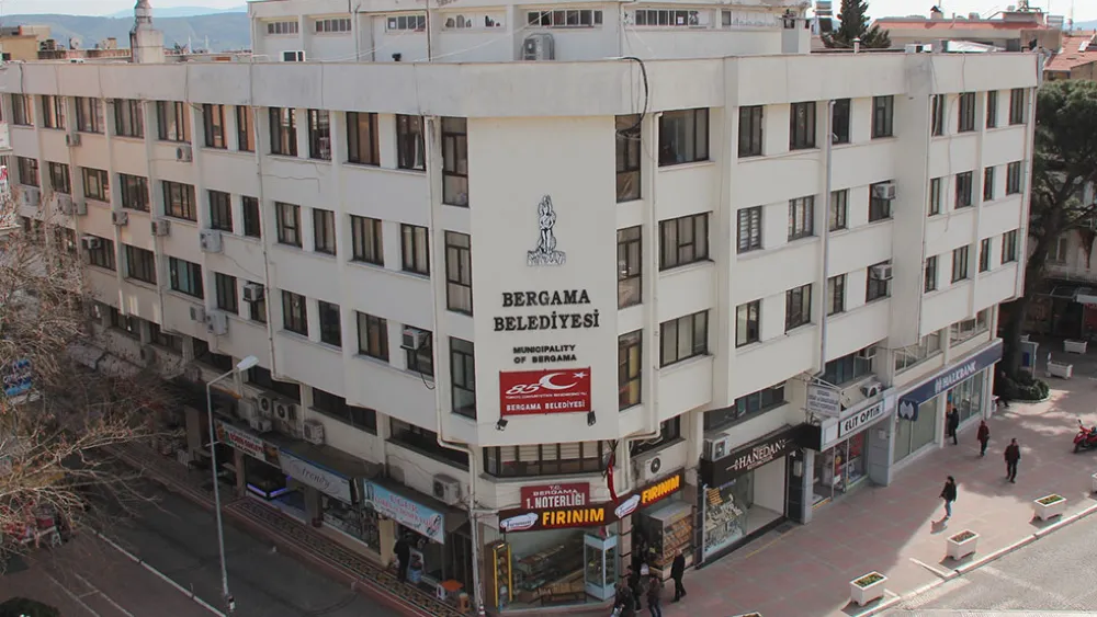 Bergama Belediyesi, Fevzipaşa’da hisseli arsayı satışa çıkarıyor