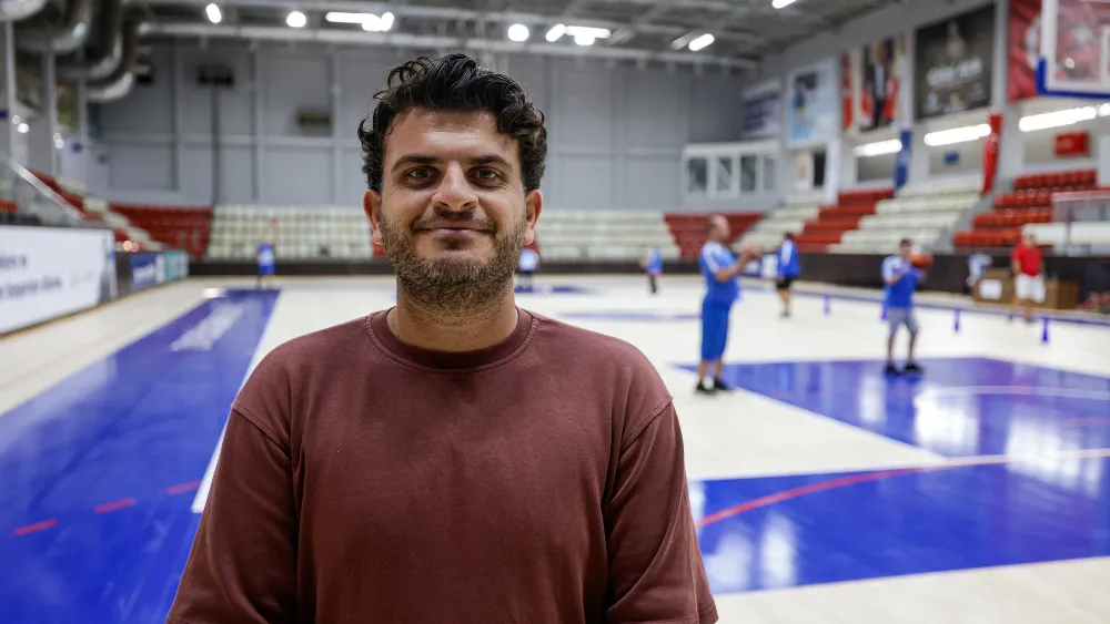 Celal Atik Spor Salonu’nda bakım, onarım ve yenileme çalışmaları gerçekleştirildi