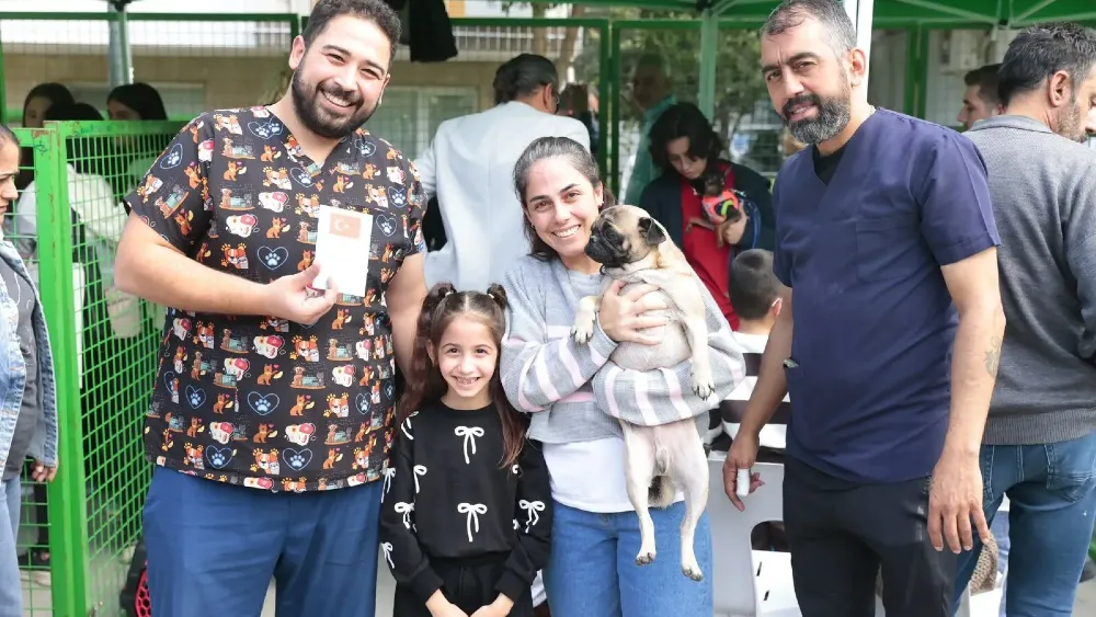 Konak’ta Patilerin Festivali: 13 can dosta ömürlük yuva!