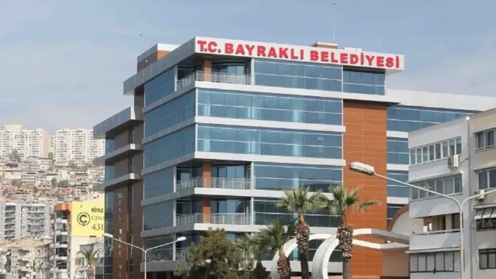 Bayraklı Belediyesi’ne operasyon: Eski Başkan  ve çok sayıda kişi gözaltına alındı